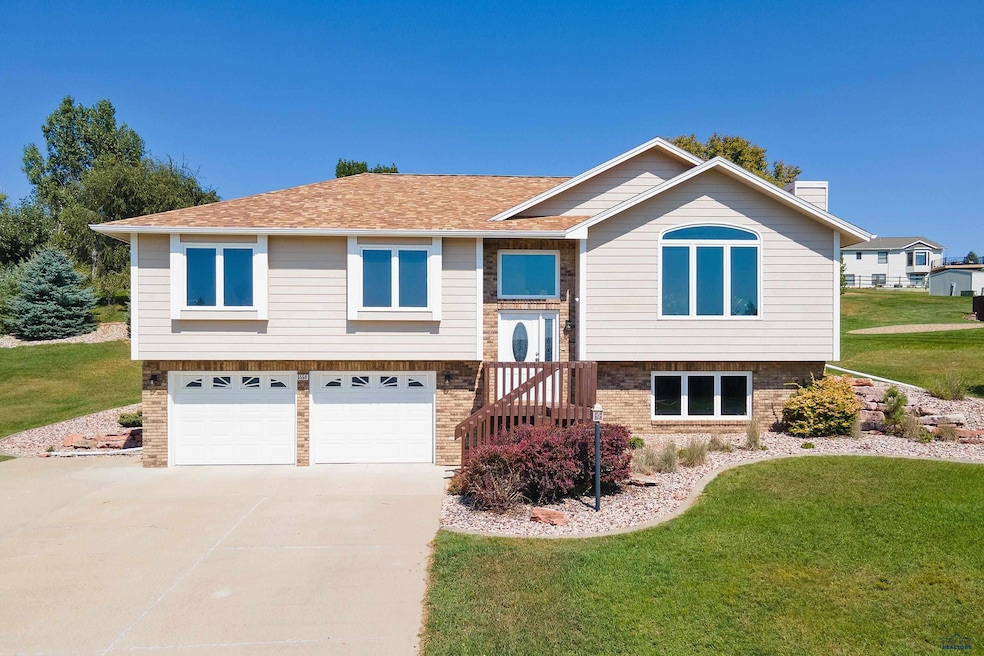 Under Contract $479,000 • Co-Listing Agent