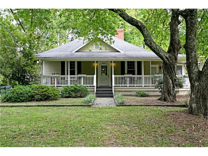 Charming, Renovated Farmhouse