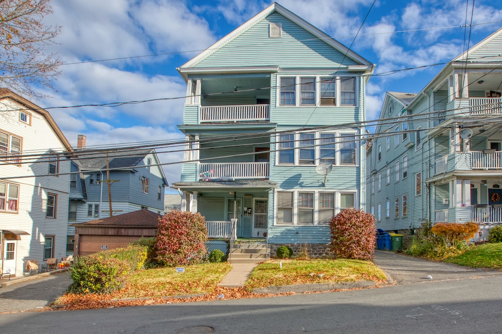 For Rent $1,400/month