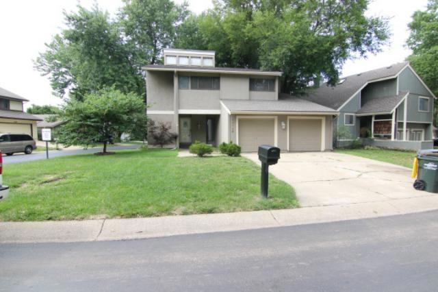 11914 W 66th Terrace, Shawnee, KS 66216 - photo 1