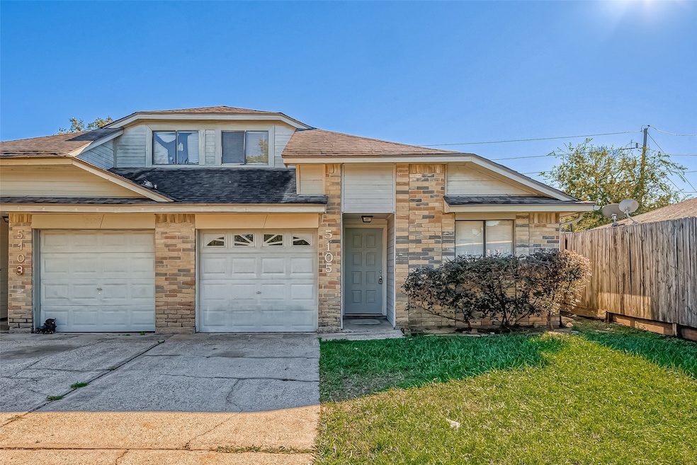 5105 Beaverhollow Dr, Houston, TX 77084 - photo 1