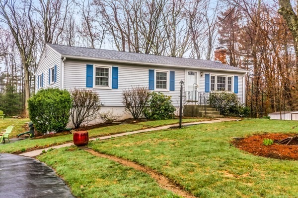 14 Old Colony Rd, Auburn, MA 01501 - photo 1