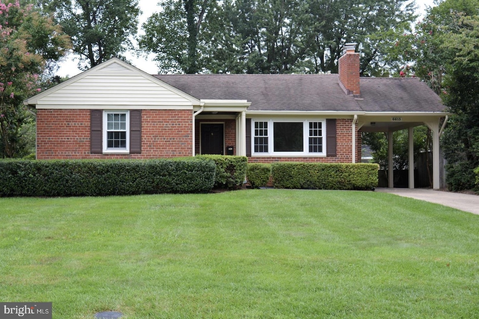 6613 Chesterfield Ave, McLean, VA 22101 - photo 1