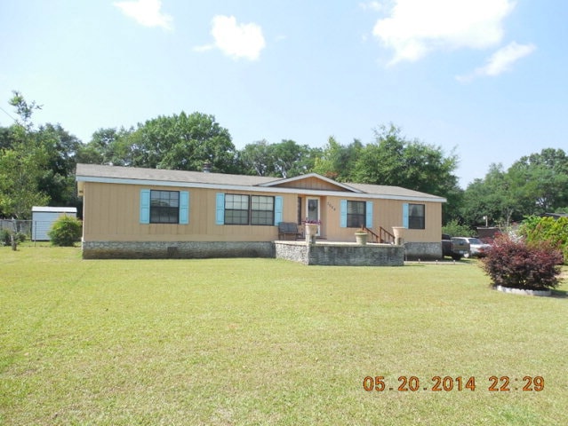 3024 War Eagle Ave, Albany, GA 31705 - photo 1