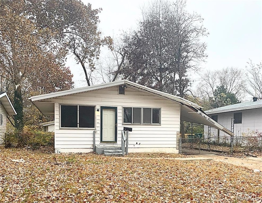 10414 Melvich Dr, Saint Louis, MO 63137 - photo 1