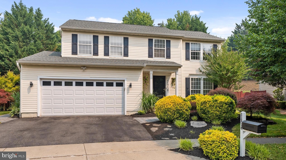 11716 Scarlet Leaf Cir, Germantown, MD 20876 - photo 1