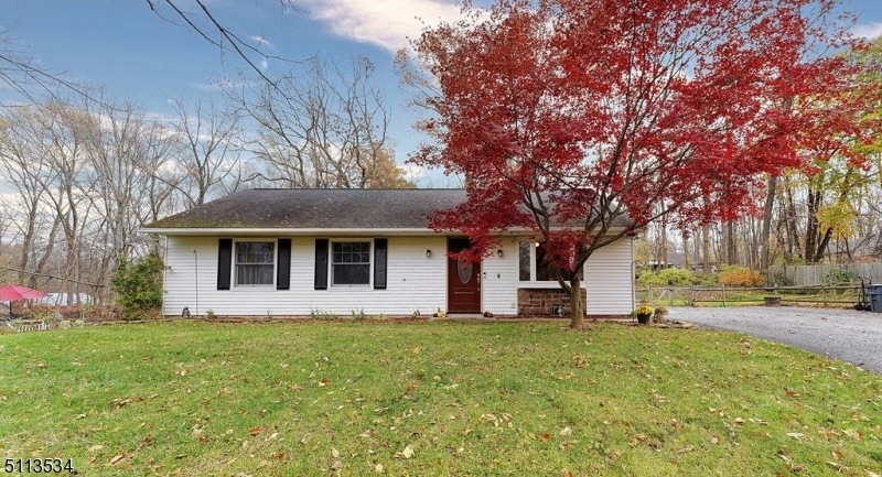 7 Vivian Plaza, Newton, NJ 07860 - photo 1