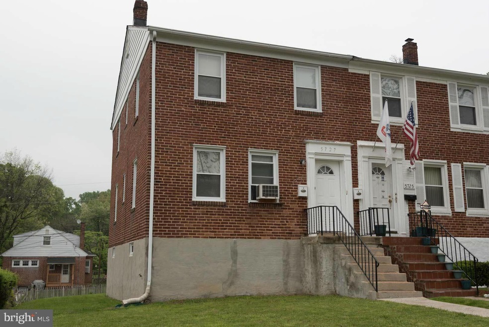 5727 Simmonds Ave, Baltimore, MD 21215 - photo 1
