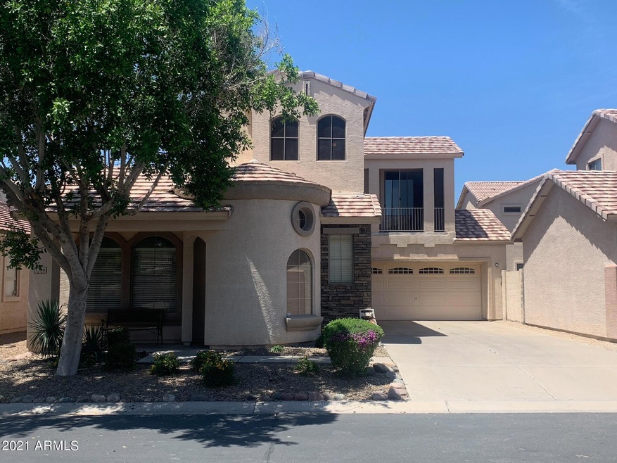 1330 S Loomis