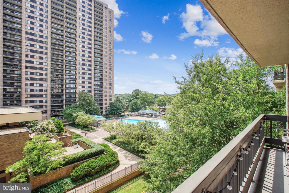 Skyline Square North and South unit 419N, Falls Church, VA 22041 - photo 1