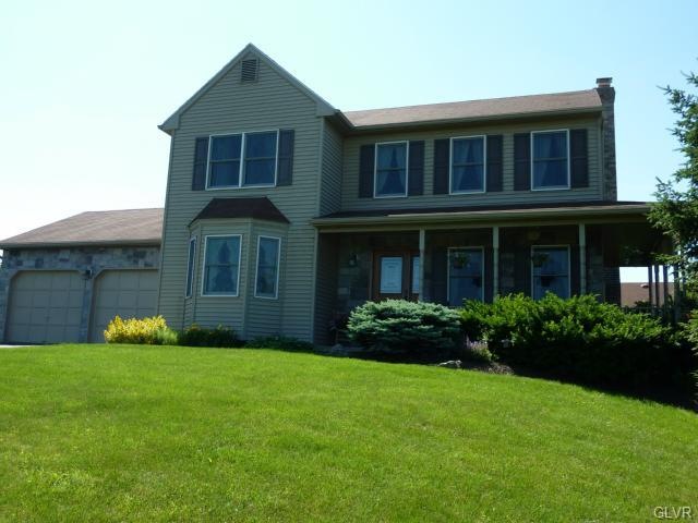 307 Spyglass Hill Rd, Bath, PA 18014 - photo 1