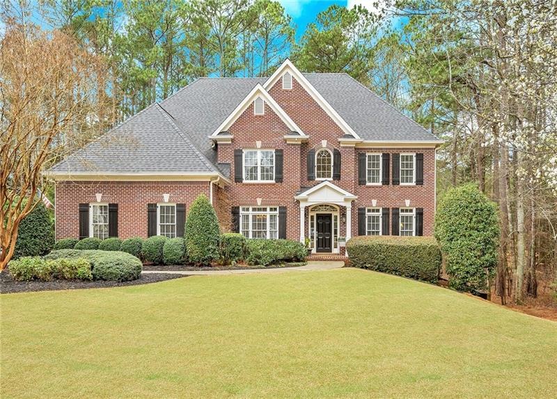 15330 White Columns Dr, Alpharetta, GA 30004 - photo 1