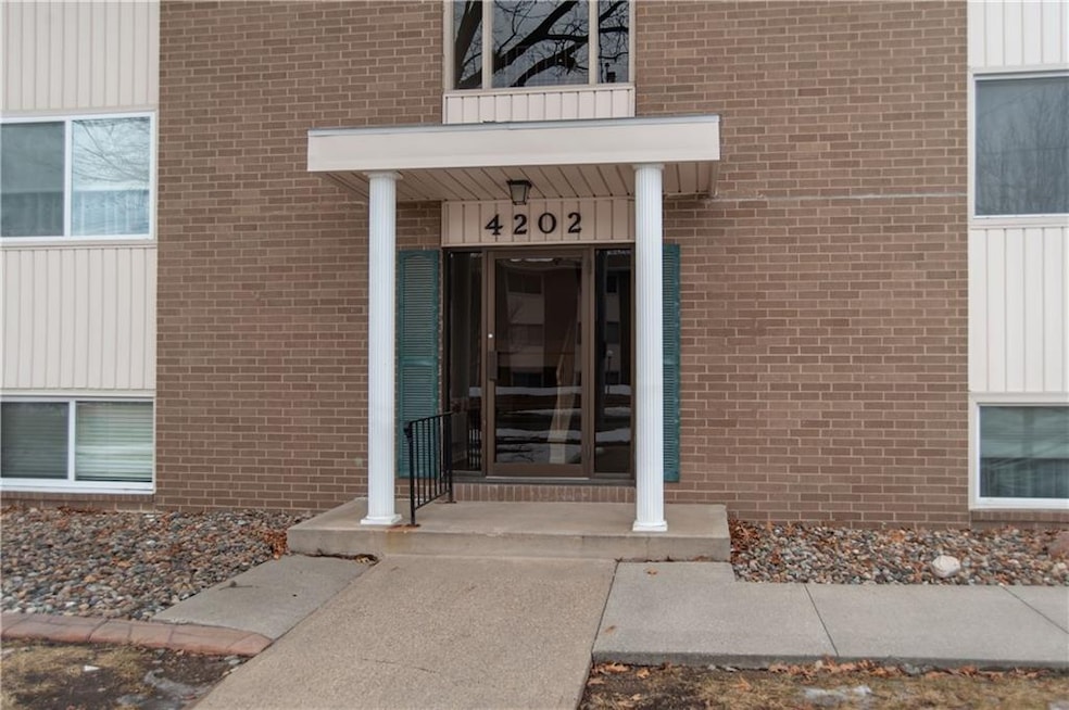 Sold $99,500 • Co-Listing Agent