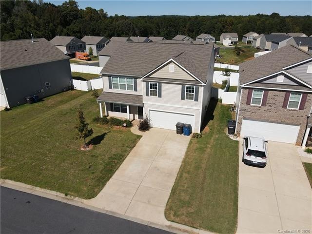 119 Shadow Woods Rd, Statesville, NC 28677 - photo 1