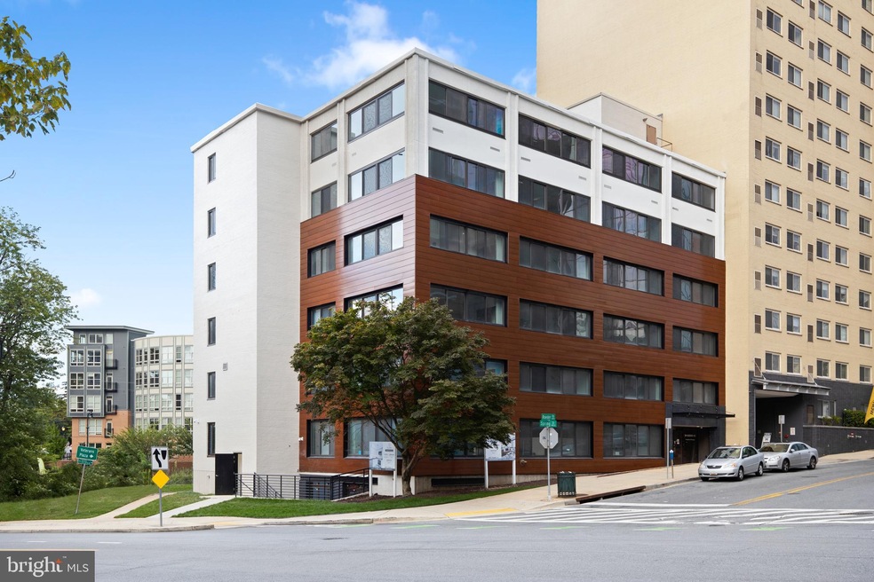 700 Roeder Rd unit 306, Silver Spring, MD 20910 - photo 1