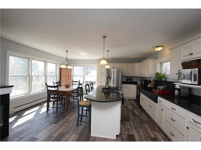 968 Mapleton Ave, Suffield, CT 06078 - photo 1