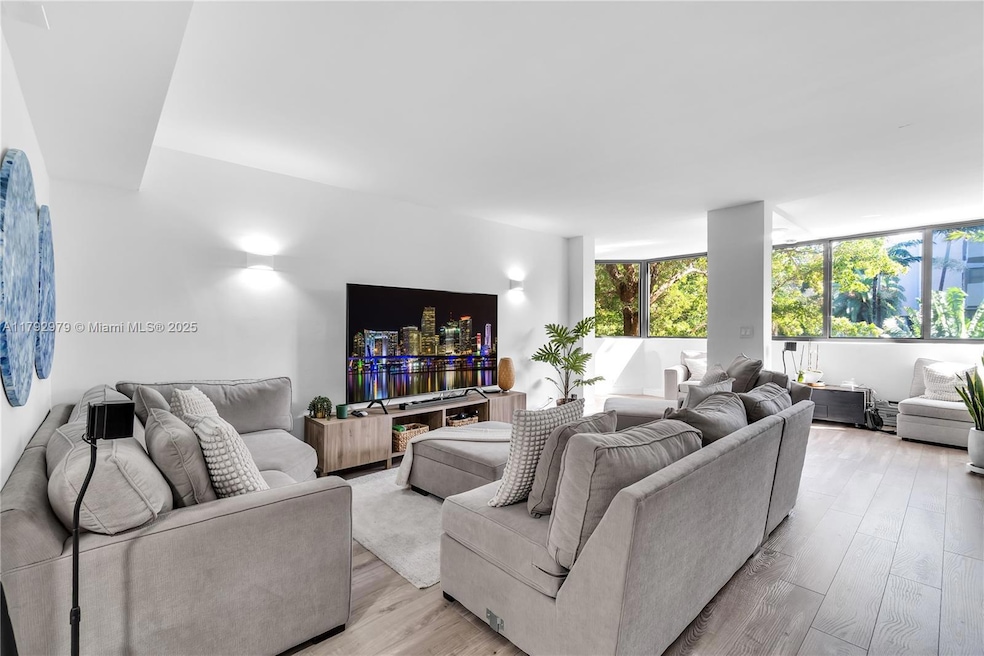 Sold $1,210,000 • Co-Listing Agent