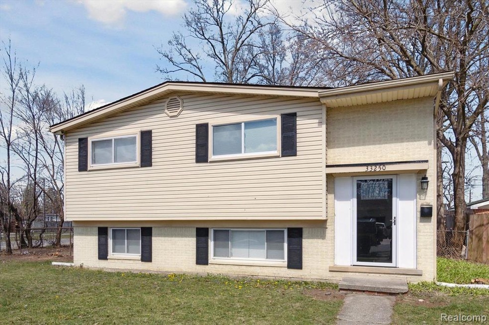 Stunning Completely Updated 3 Bed 1.5 Bath Ho