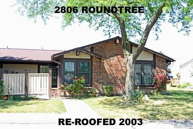 2806 ROUNDTREE.jpg