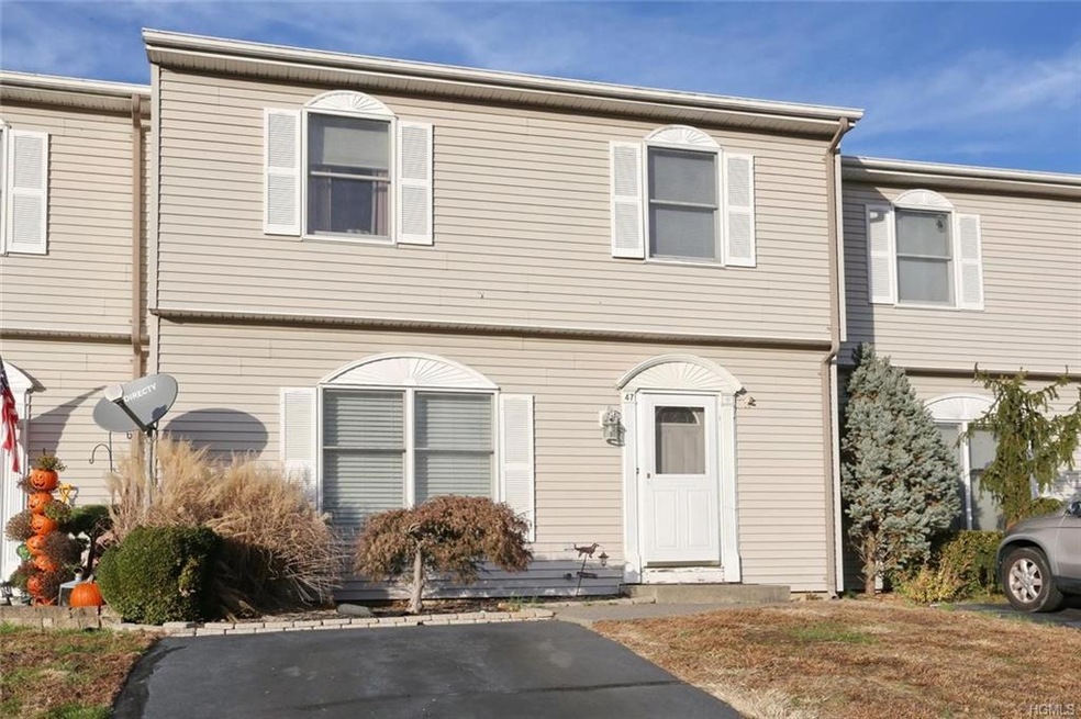 47 Komonchak Cir, West Haverstraw, NY 10993 - photo 1