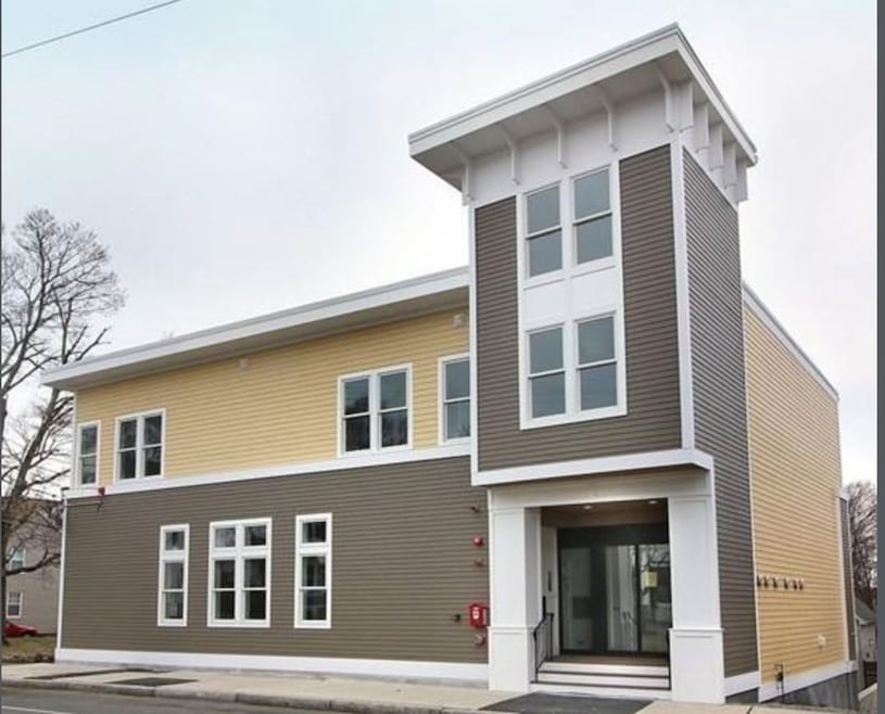 150 Green St unit 1A, Melrose, MA 02176 - photo 1