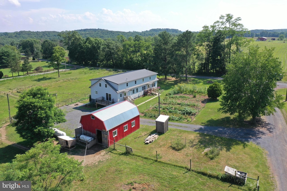 18 Silver Fern Place, Points, WV 25437 - photo 1