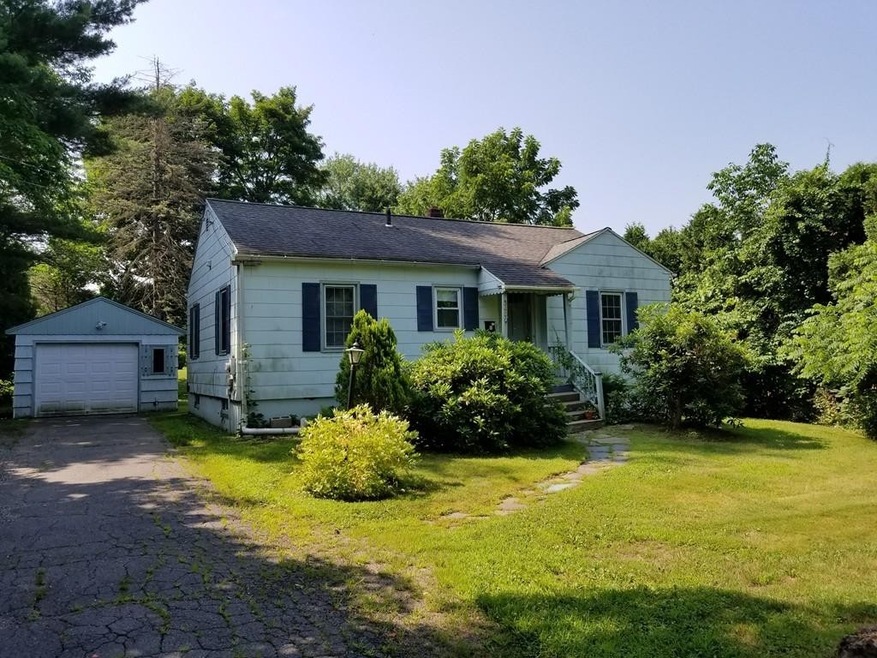 340 Amity St, Amherst, MA 01002 - photo 1