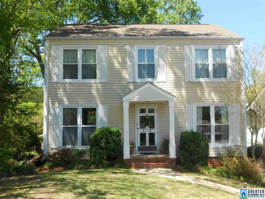 2112 English Village Ln.