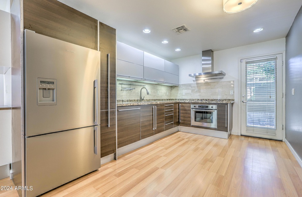 Kitchen 3