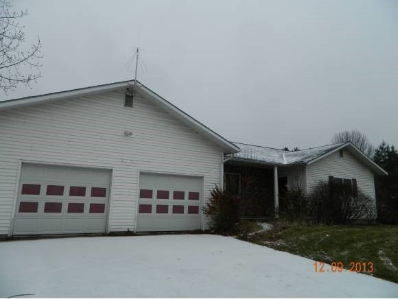 2058 Sheldon Rd, Saint Albans, VT 05478 - photo 1
