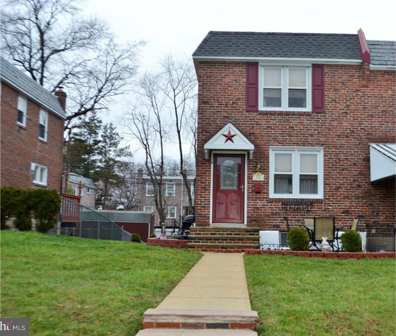 719 Surrey Ln, Glenolden, PA 19036 - photo 1