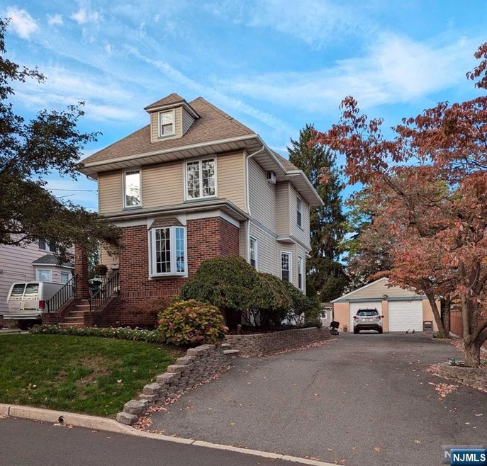 17 Twain Place, Clifton, NJ 07013 - photo 1