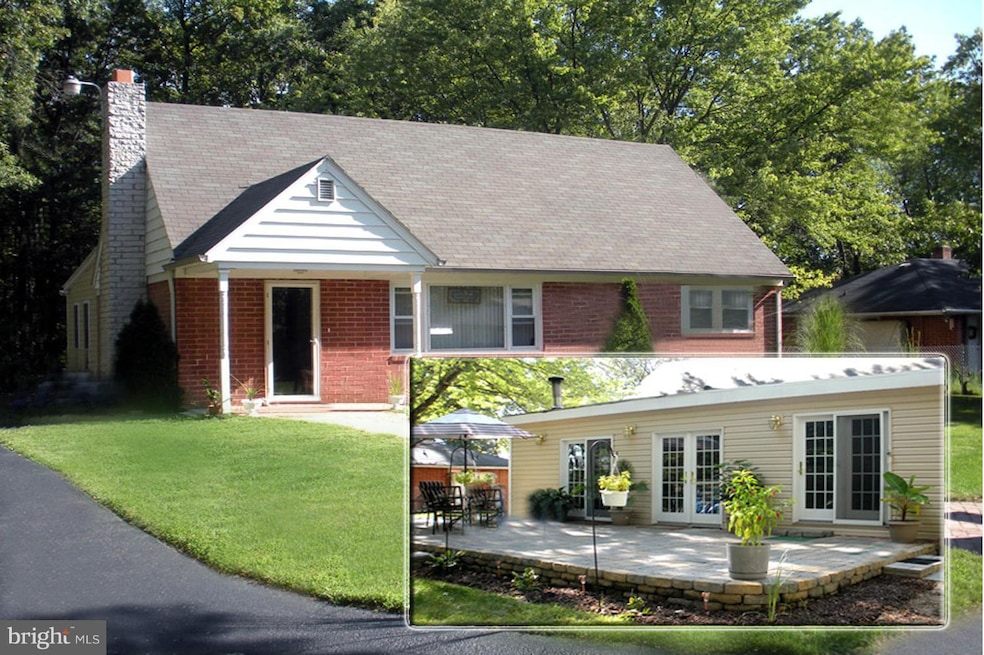 7804 Shellbourne Rd, Carvel Beach, MD 21226 - photo 1