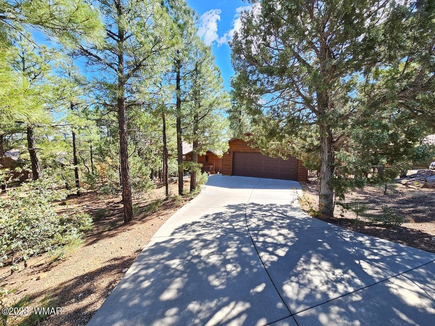 1741 N Mustang Run, Show Low, AZ 85901 - photo 1