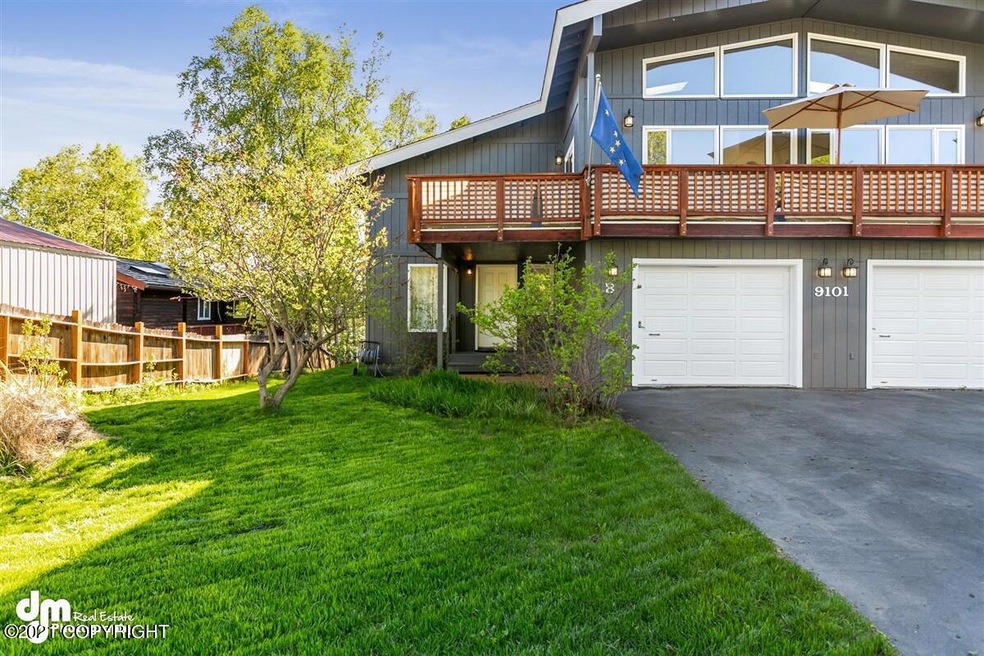 47-Front Exterior_6329