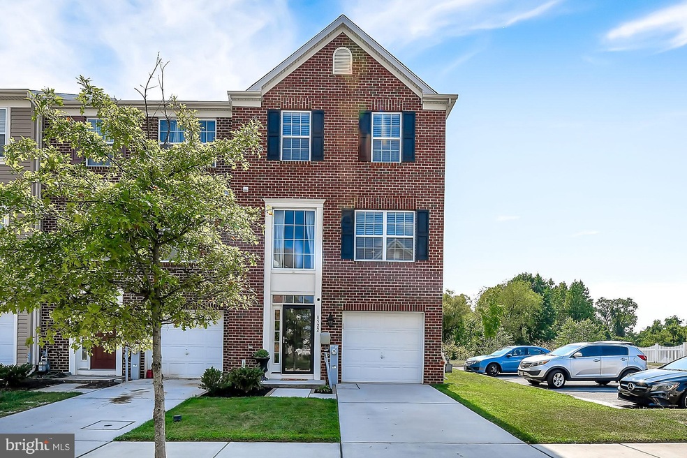 8522 Stansbury Lake Dr, Baltimore, MD 21222 - photo 1