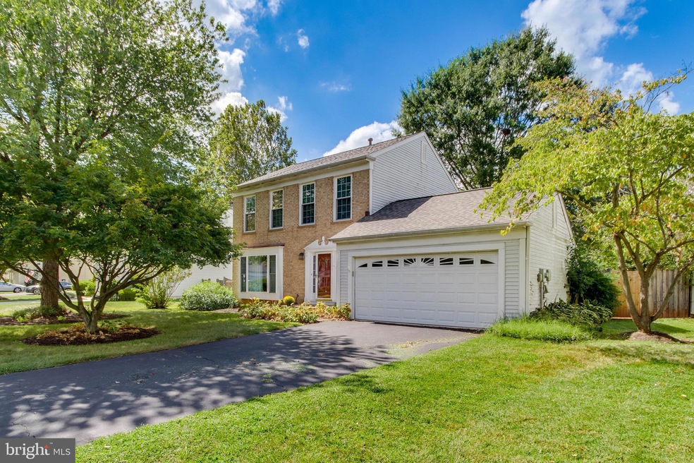 8565 Yoder St, Manassas, VA 20110 - photo 1