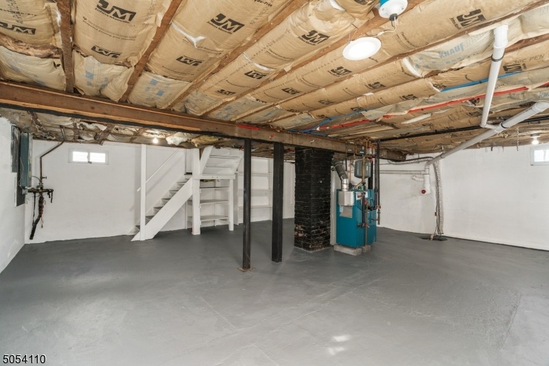 7 Pine St, Mine Hill, NJ 07803 - photo 1