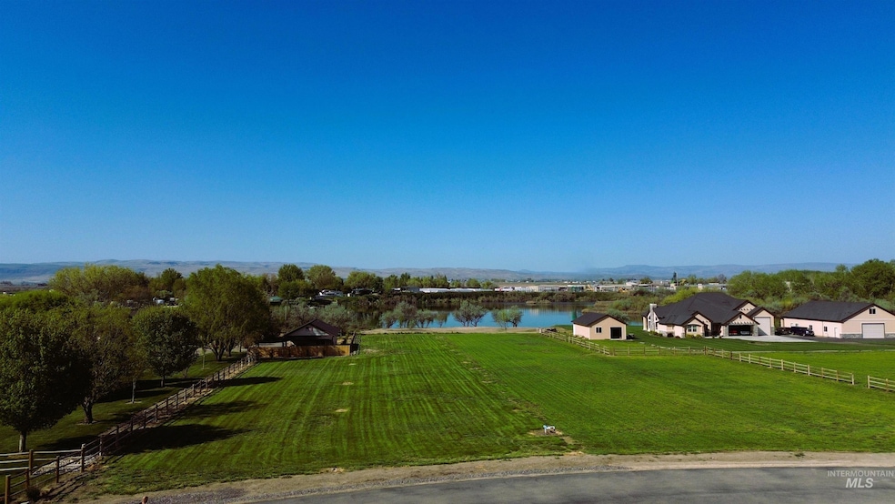 For Sale $577,400 • Co-Listing Agent