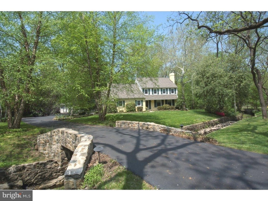 340 Chamounix Rd, Wayne, PA 19087 - photo 1