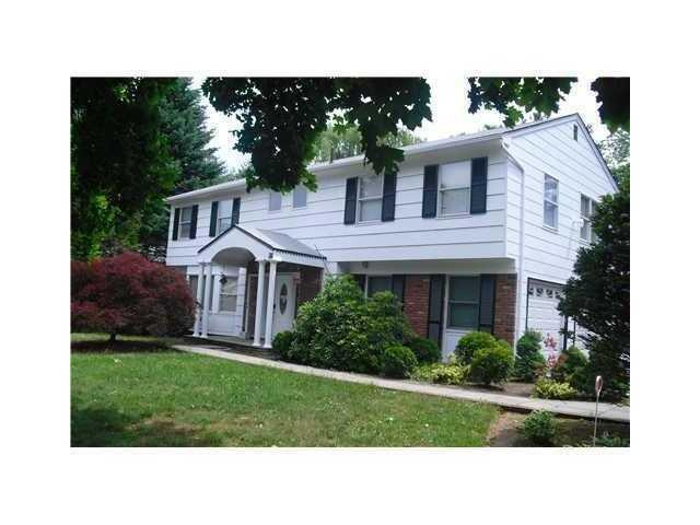 45 Winesap Ln, Monsey, NY 10952 - photo 1