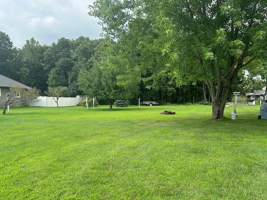 905 Scharbillig Ct, Rice Lake, WI 54868 - photo 1