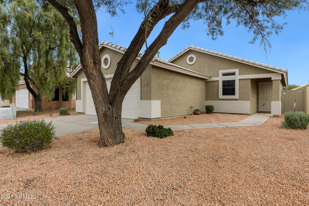 287 N Hudson Place, Chandler, AZ 85225 - photo 1