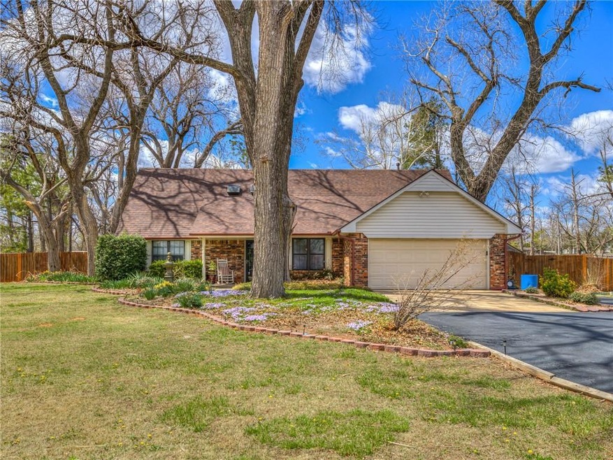 868 Squirrel Ct, Tuttle, OK 73089 - photo 1