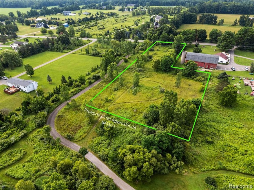 7741 Clyde Rd, Fenton, MI 48430 - photo 1