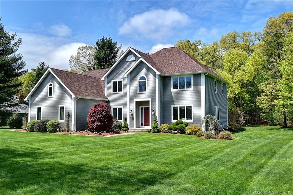 27 Pinemeadow Dr, Glastonbury, CT 06033 - photo 1