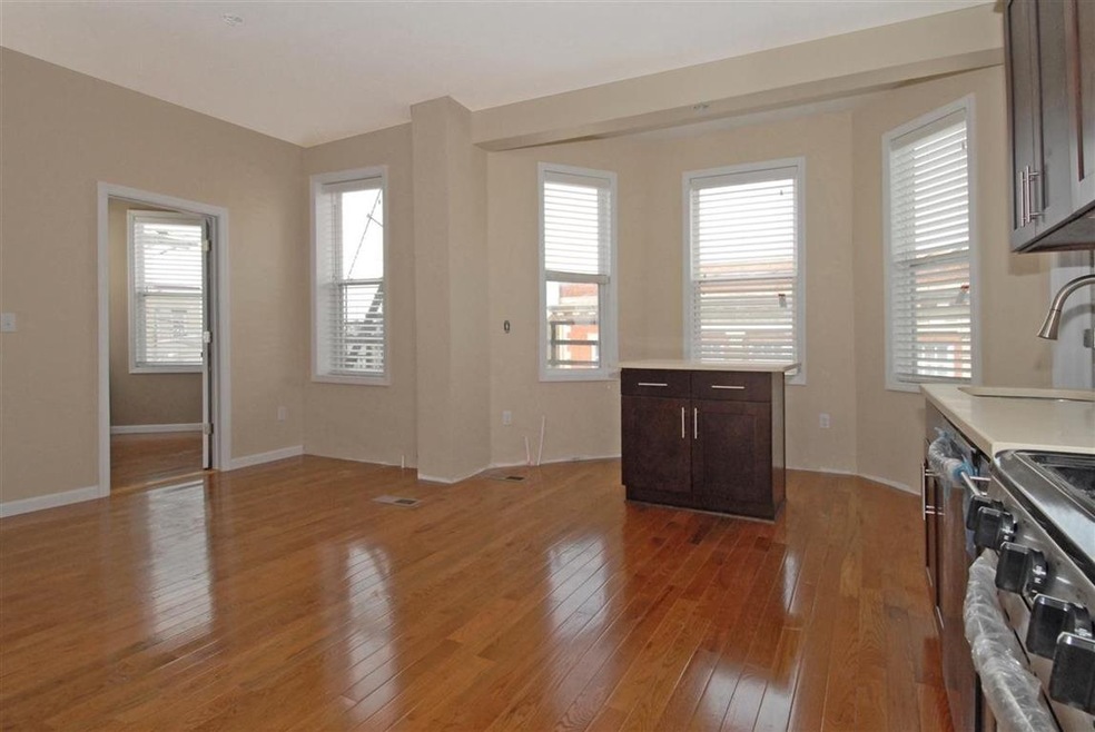 2614 Palisade Ave unit 3A, Weehawken, NJ 07086 - photo 1