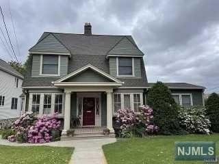 332 Terrace Ave unit 2nd fl, Hasbrouck Heights, NJ 07604 - photo 1