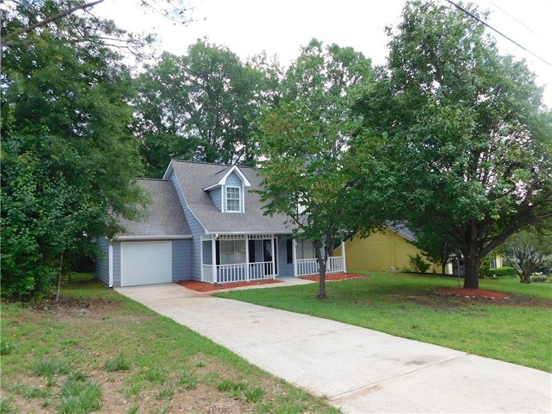 6160 Delamere Ln, Rex, GA 30273 - photo 1