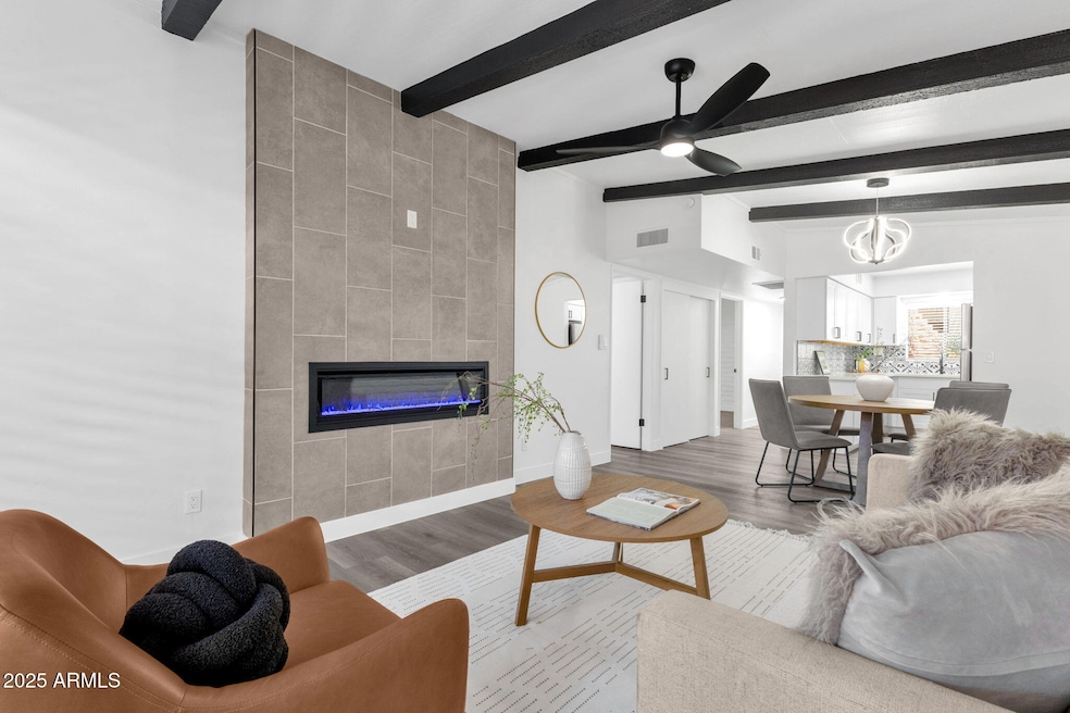 3036 N 32nd St unit 314, Phoenix, AZ 85018 - photo 1